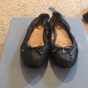 Like new Sam Edelman Felicia flats size 7